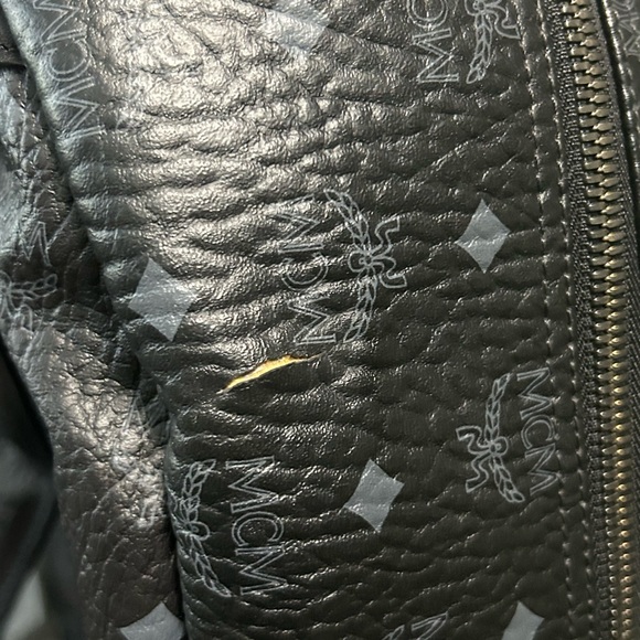 ❌SOLD❌MCM Large Backpack - Picture 5 of 10